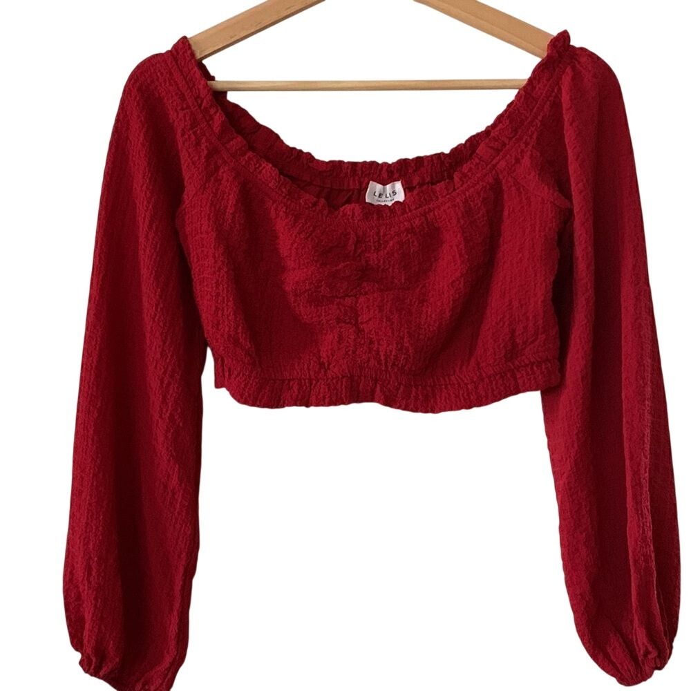 Red Crop Top Off-the-shoulder Shirt size‎ small NWT Le Lis